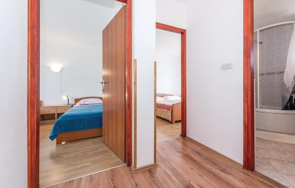 Apartment Ivan Raslina エクステリア 写真
